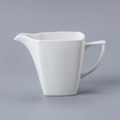 AB Grade Hotel Ceramic Milk Pot Milk Jug For Restaurant Buffet Cafe