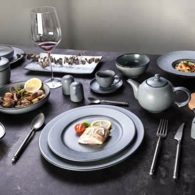 Wholesale New Reactive Dinnerware With Dot Vajilla Porcelana Vajilla De Ceramic